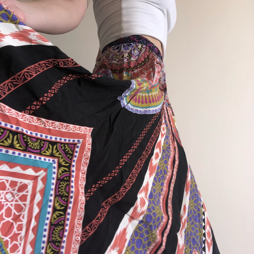Medium length skirt.
